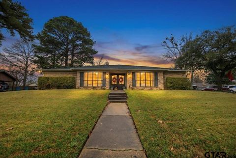 1606 Timothy St Henderson TX 75654