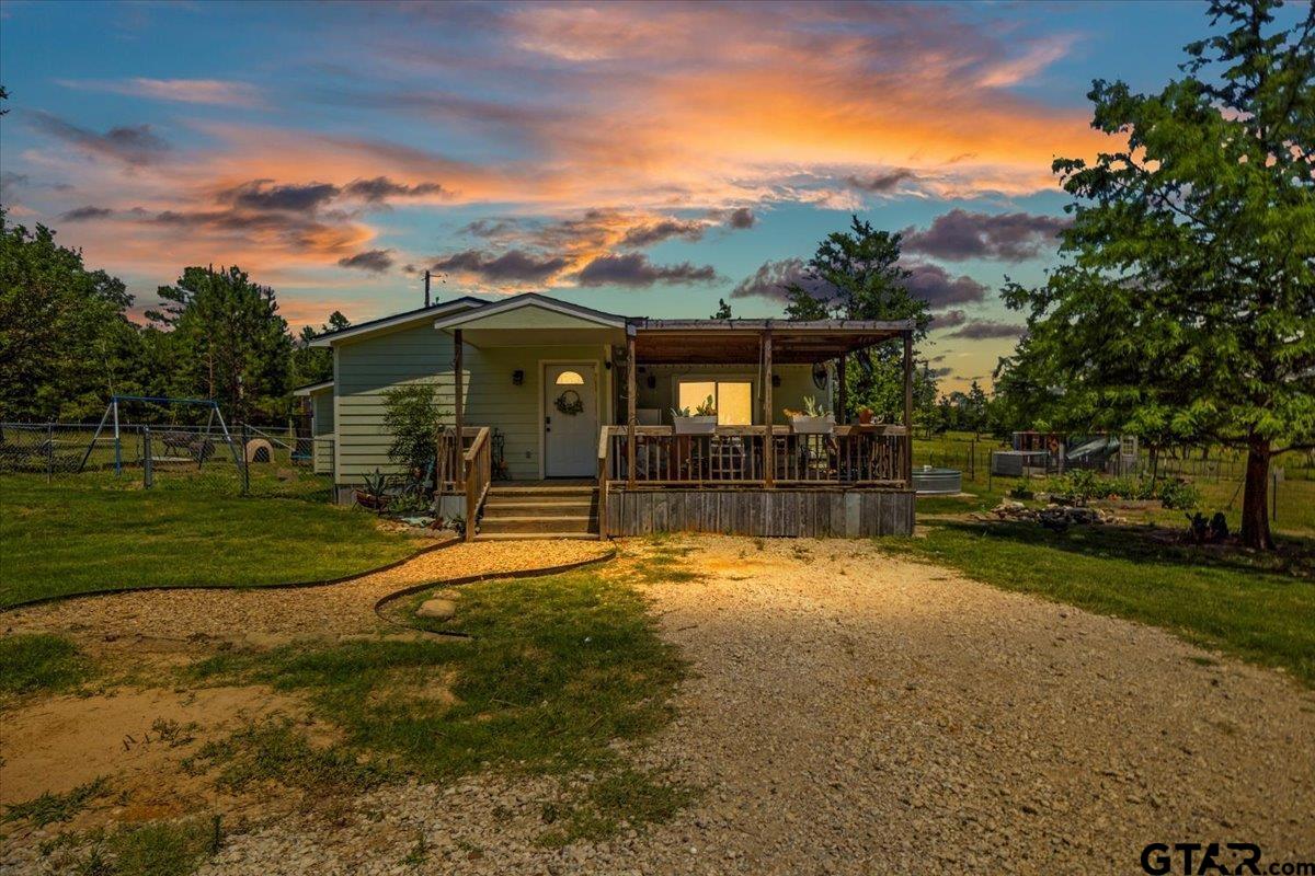 9367 County Road 2301