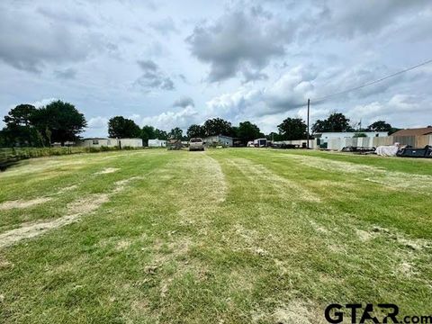 3270 E US HWY 175 Athens TX 75752