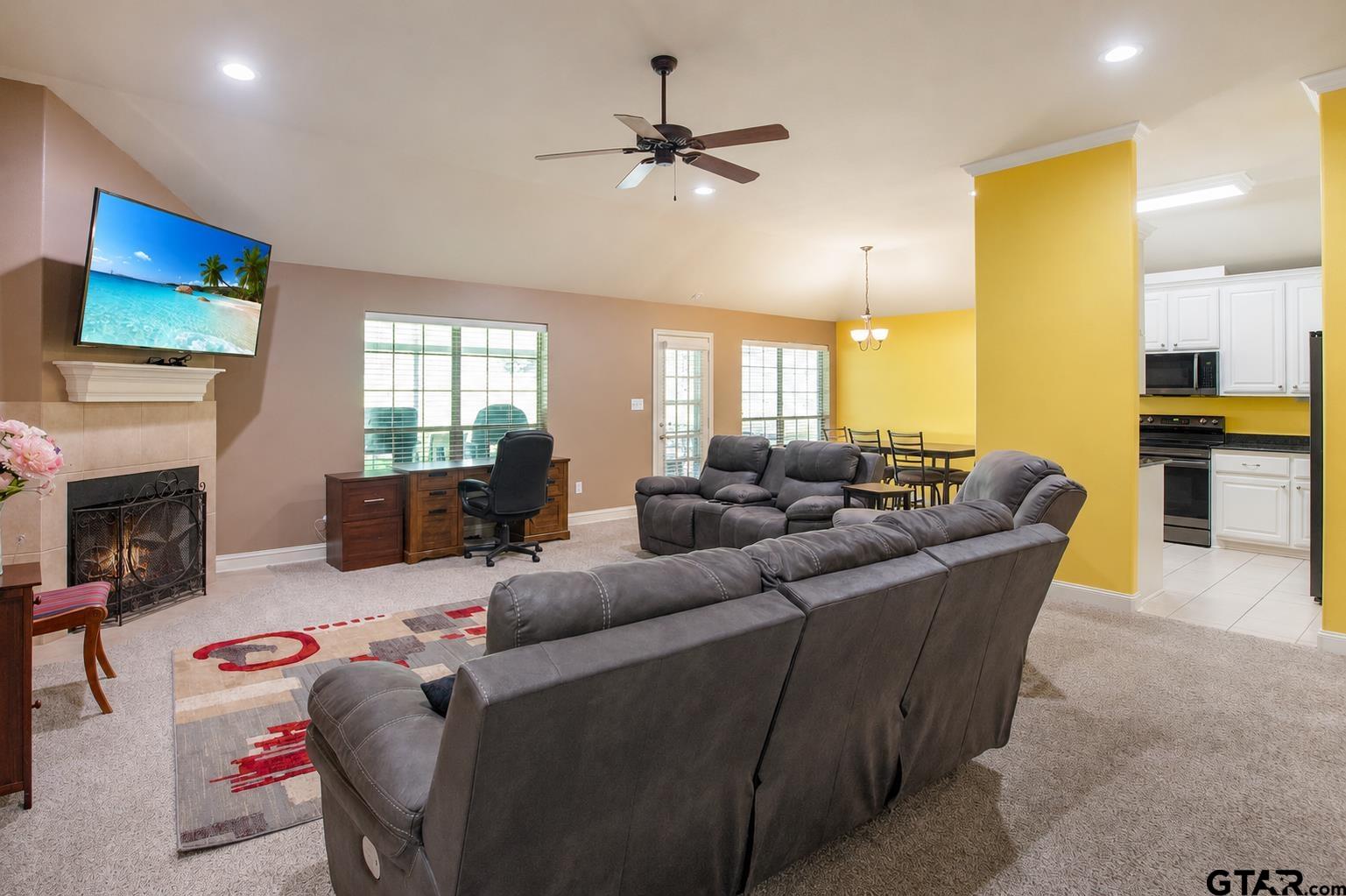 19018 Gaines Way