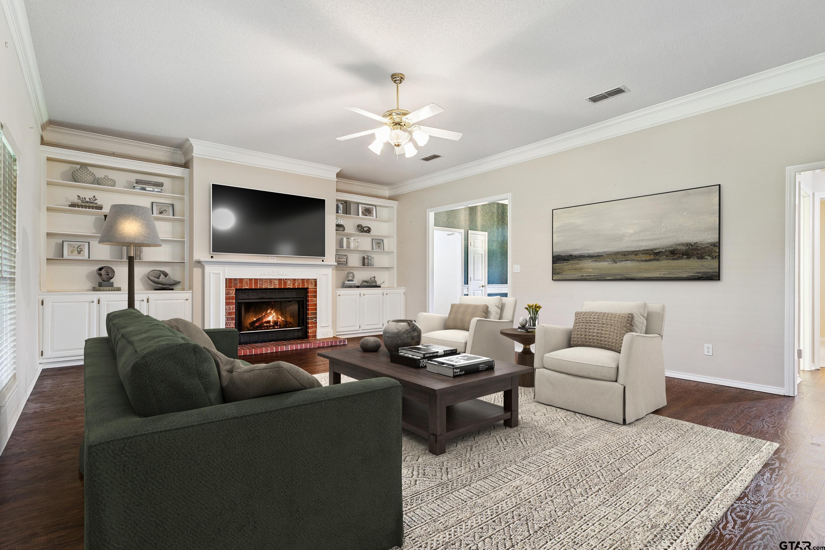 902 Bobwhite Ln