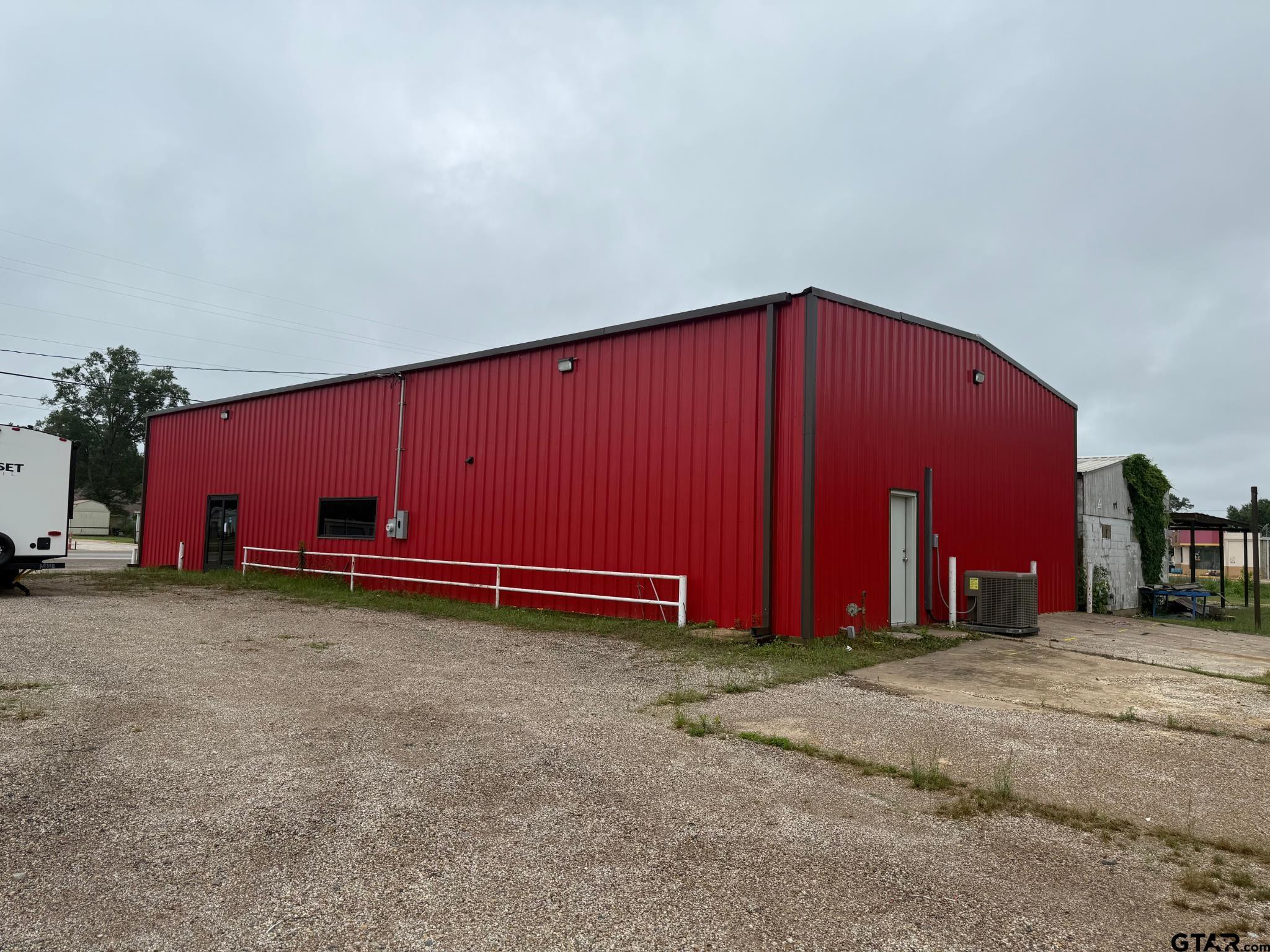 14359 E State Highway 31