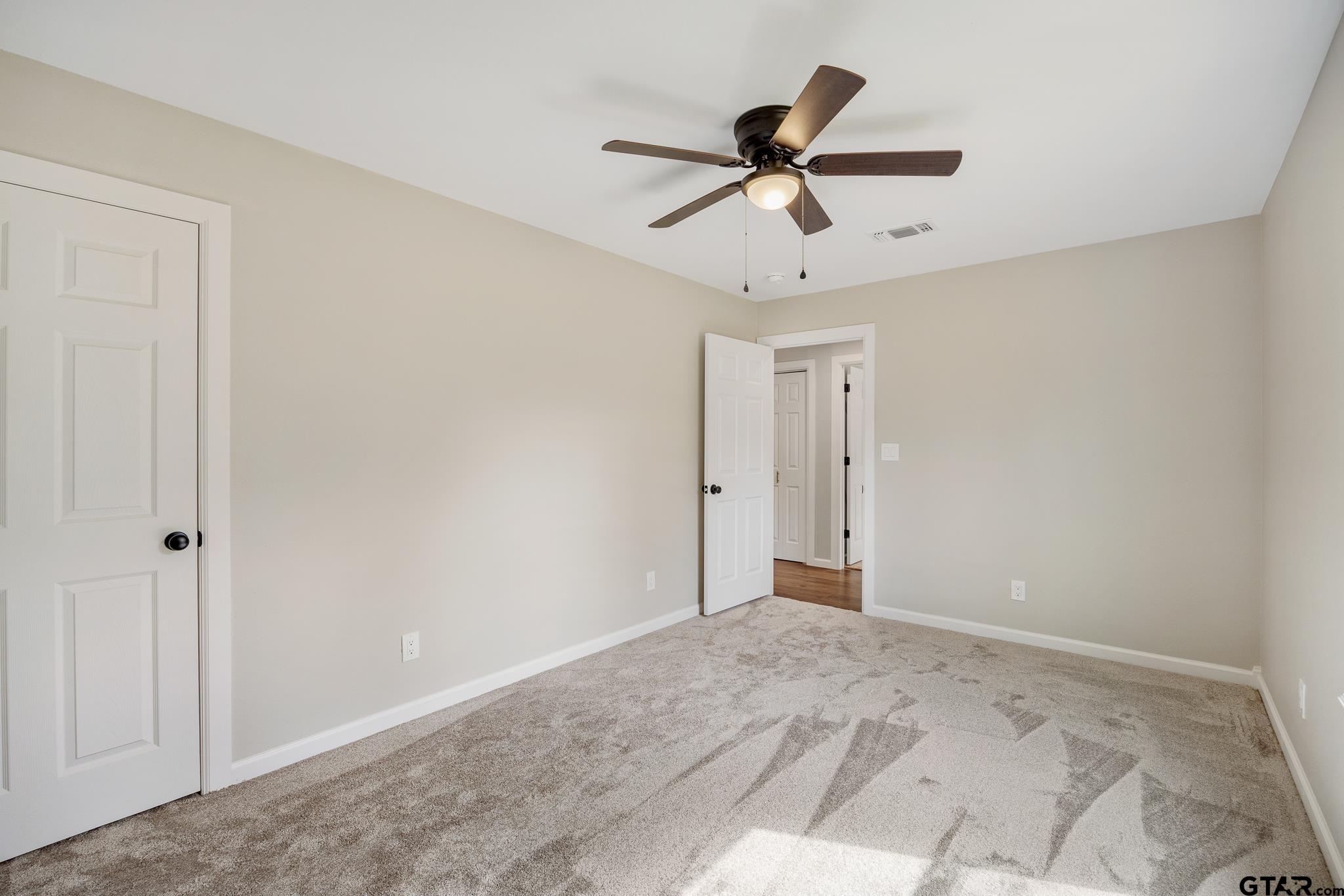 Bullard, Texas 75757, United States, 3 Bedrooms Bedrooms, ,2 BathroomsBathrooms,Residential,Active,185603