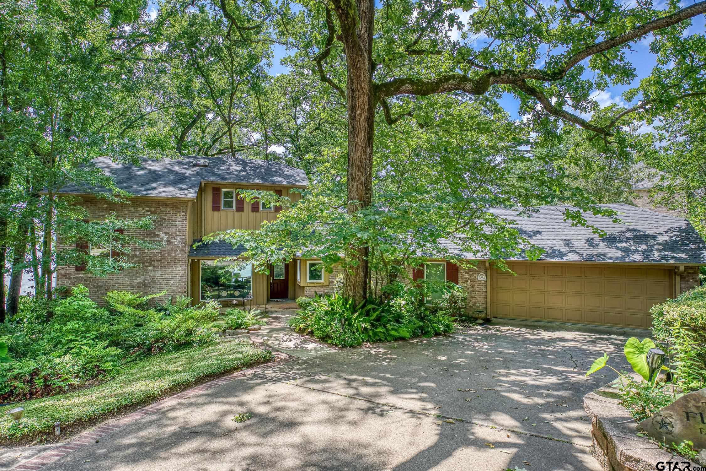 17553 Sleepy Hollow Way