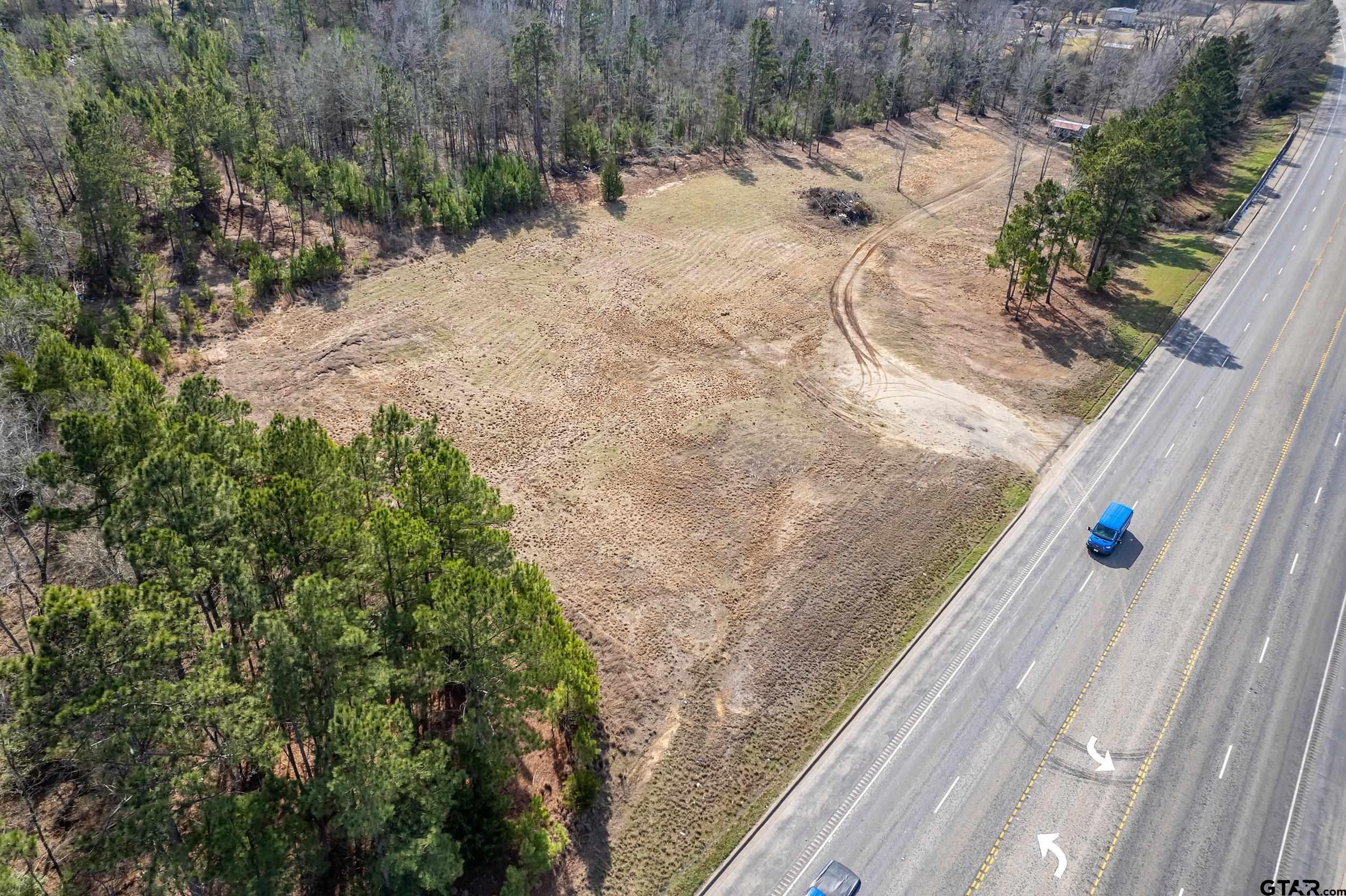 5210 S US Hwy 79