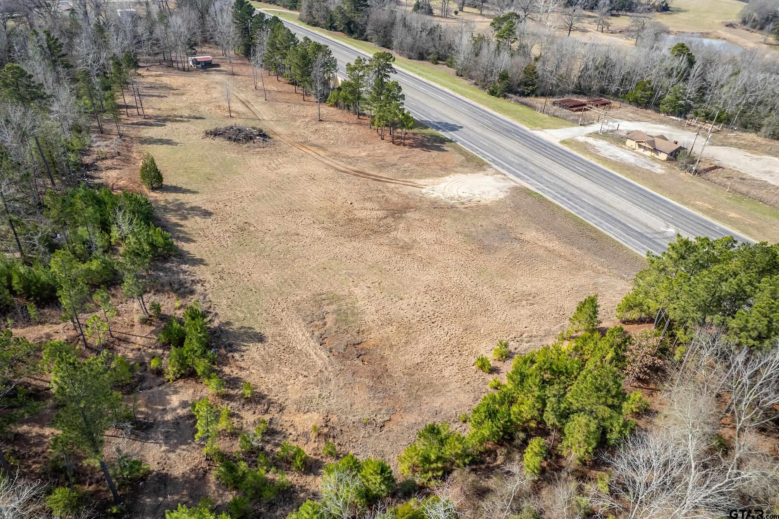5210 S US Hwy 79