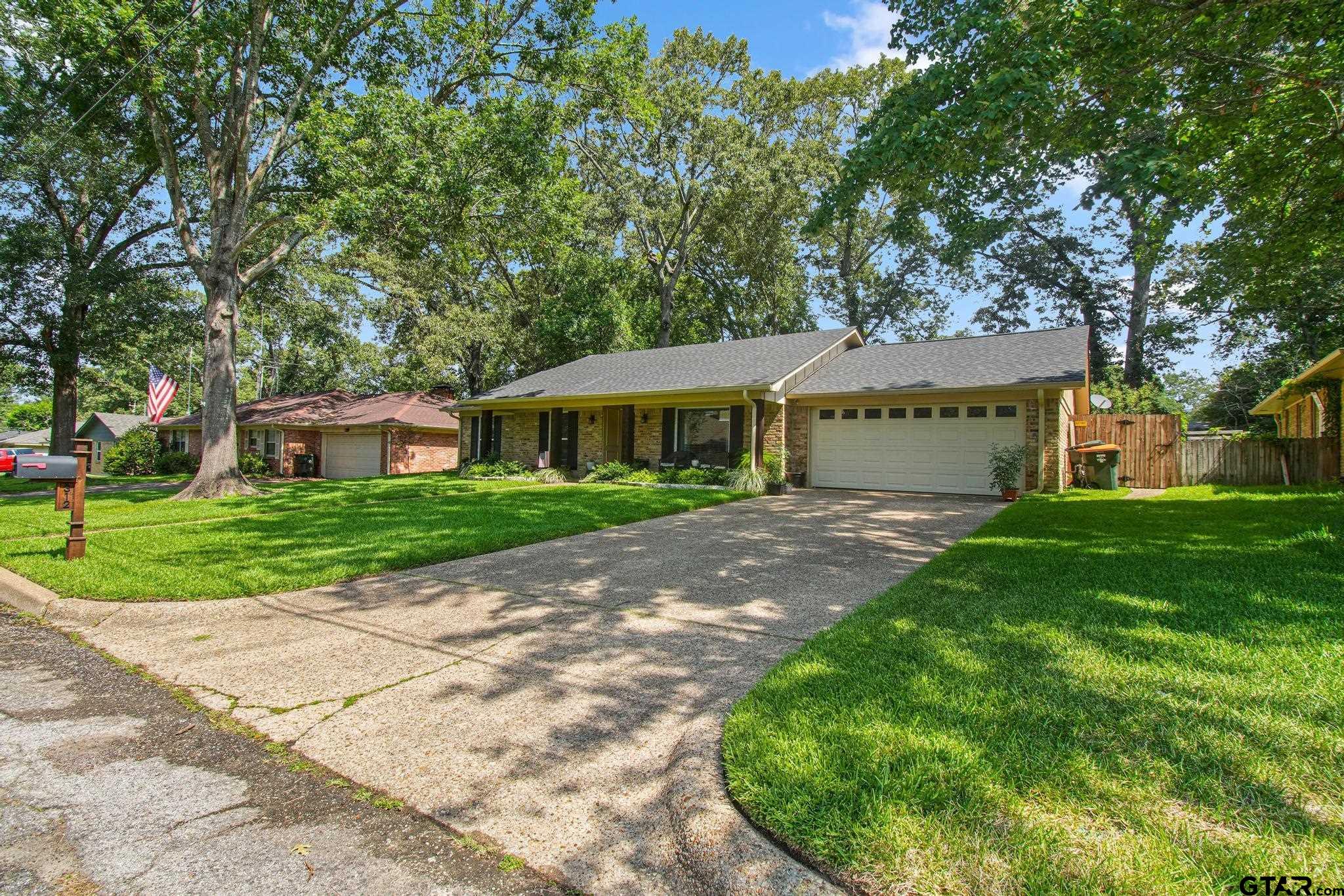 312 Clemson Dr