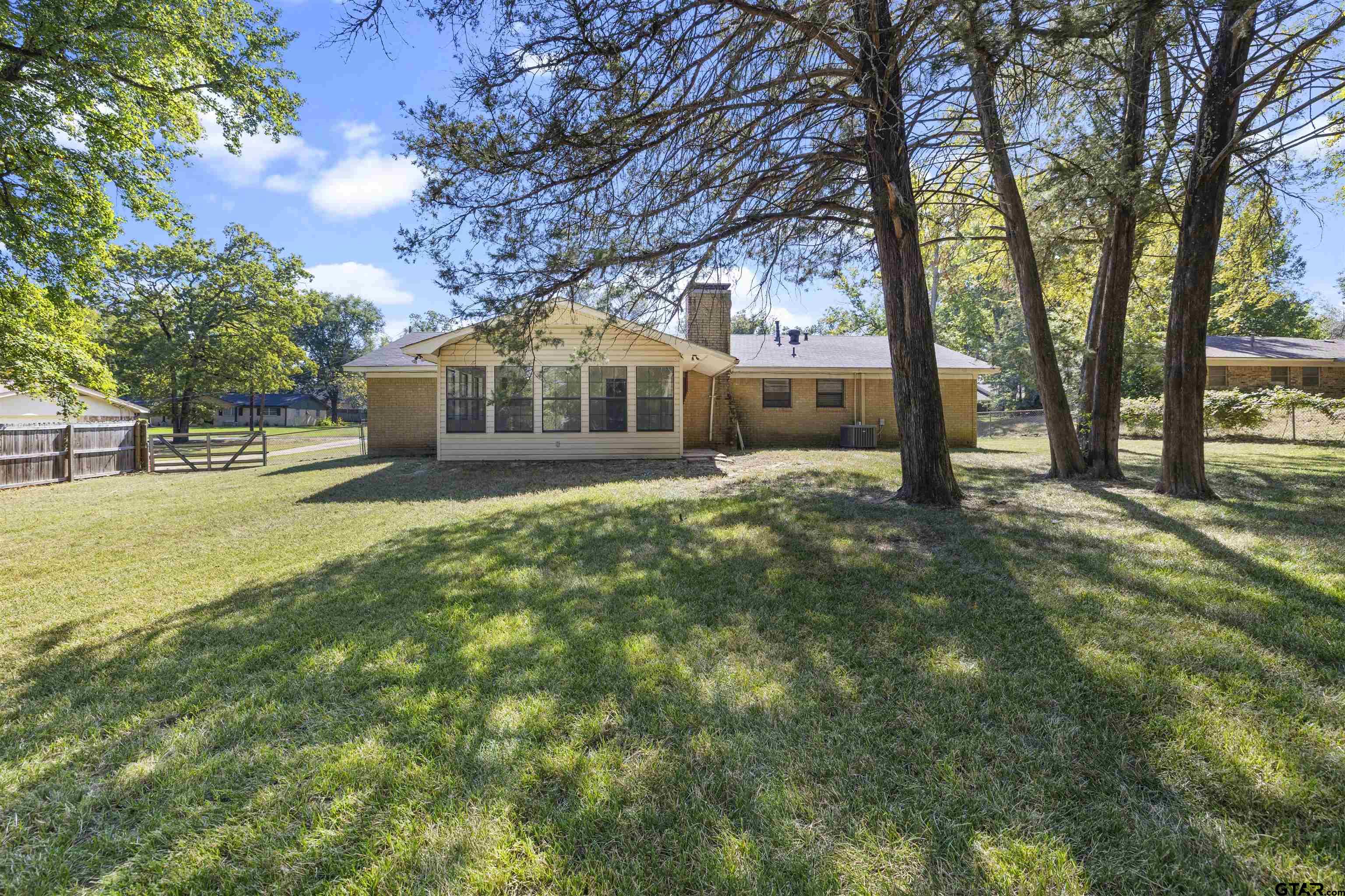 436 Ronnette