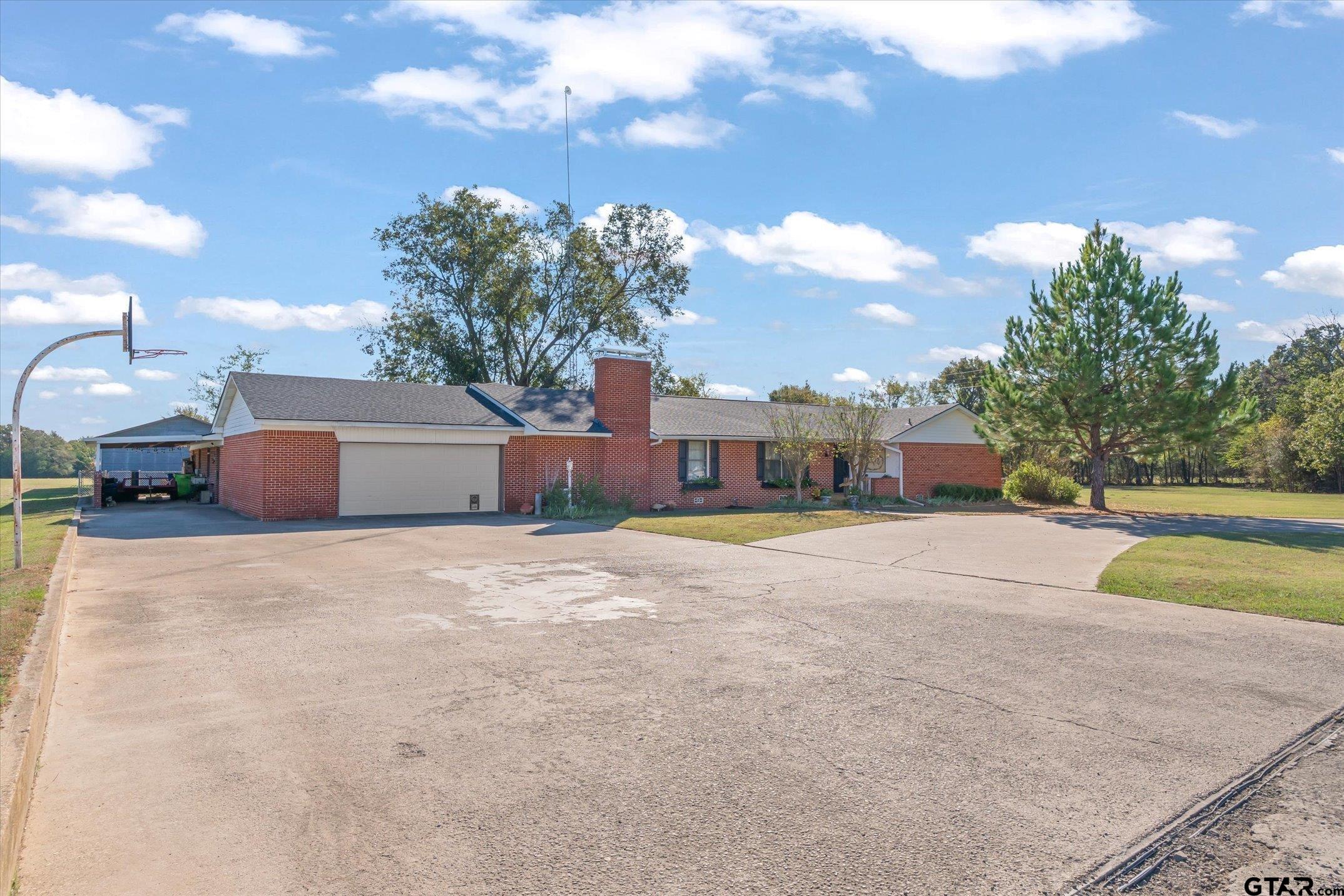 11571 State Hwy 19