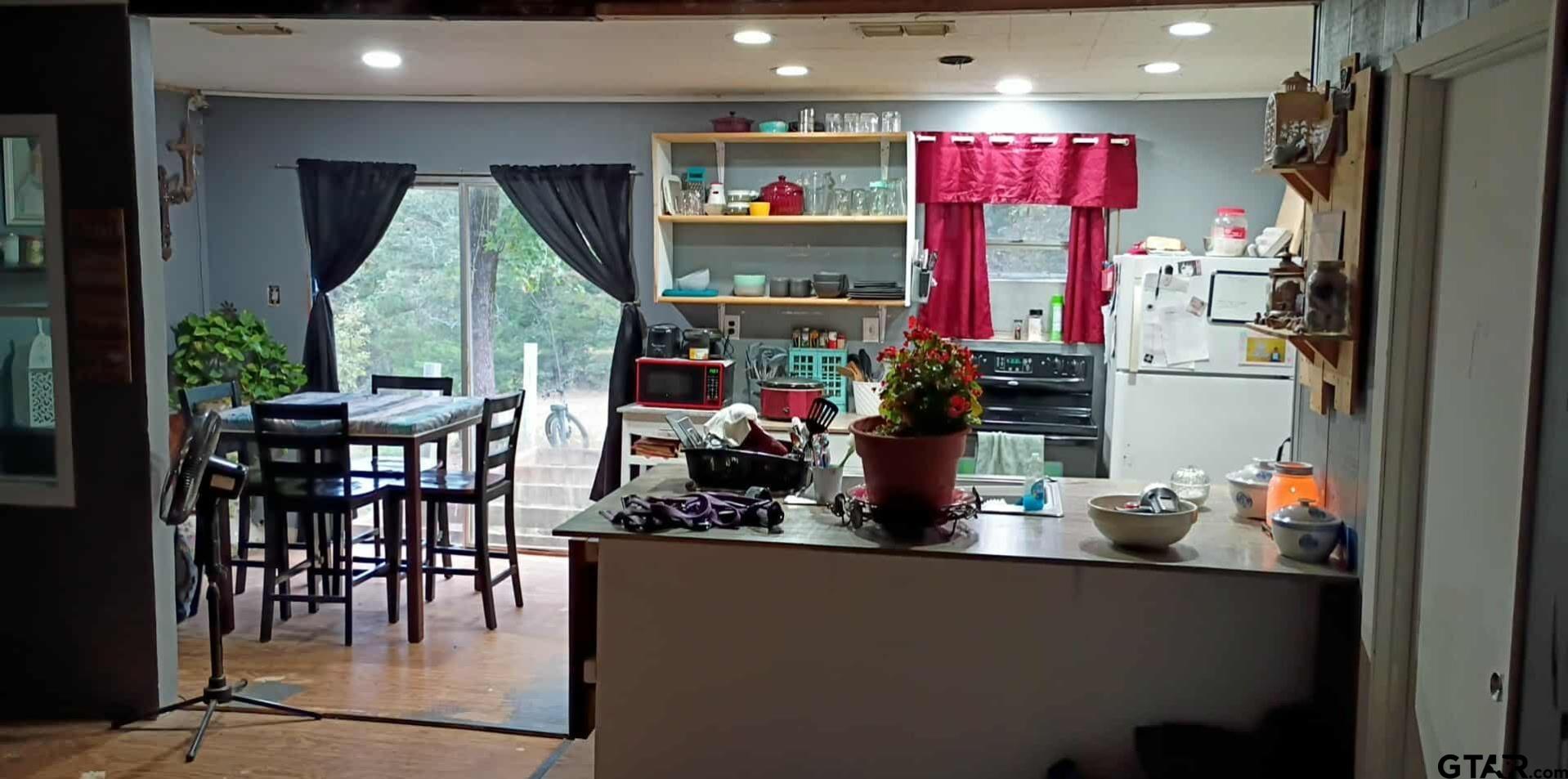 7752 County Road 210