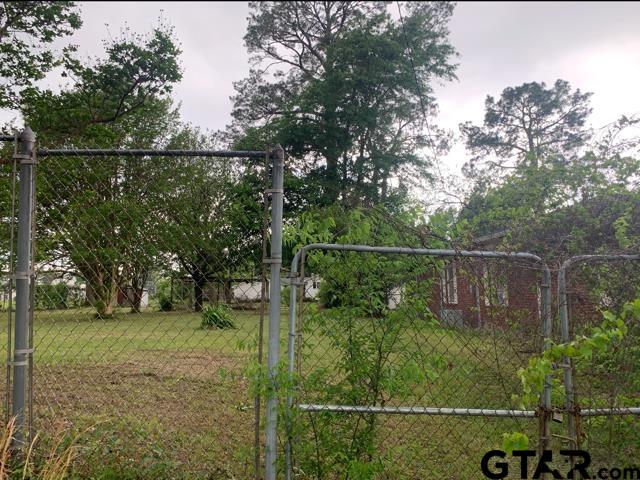 323 S Fairmont Street