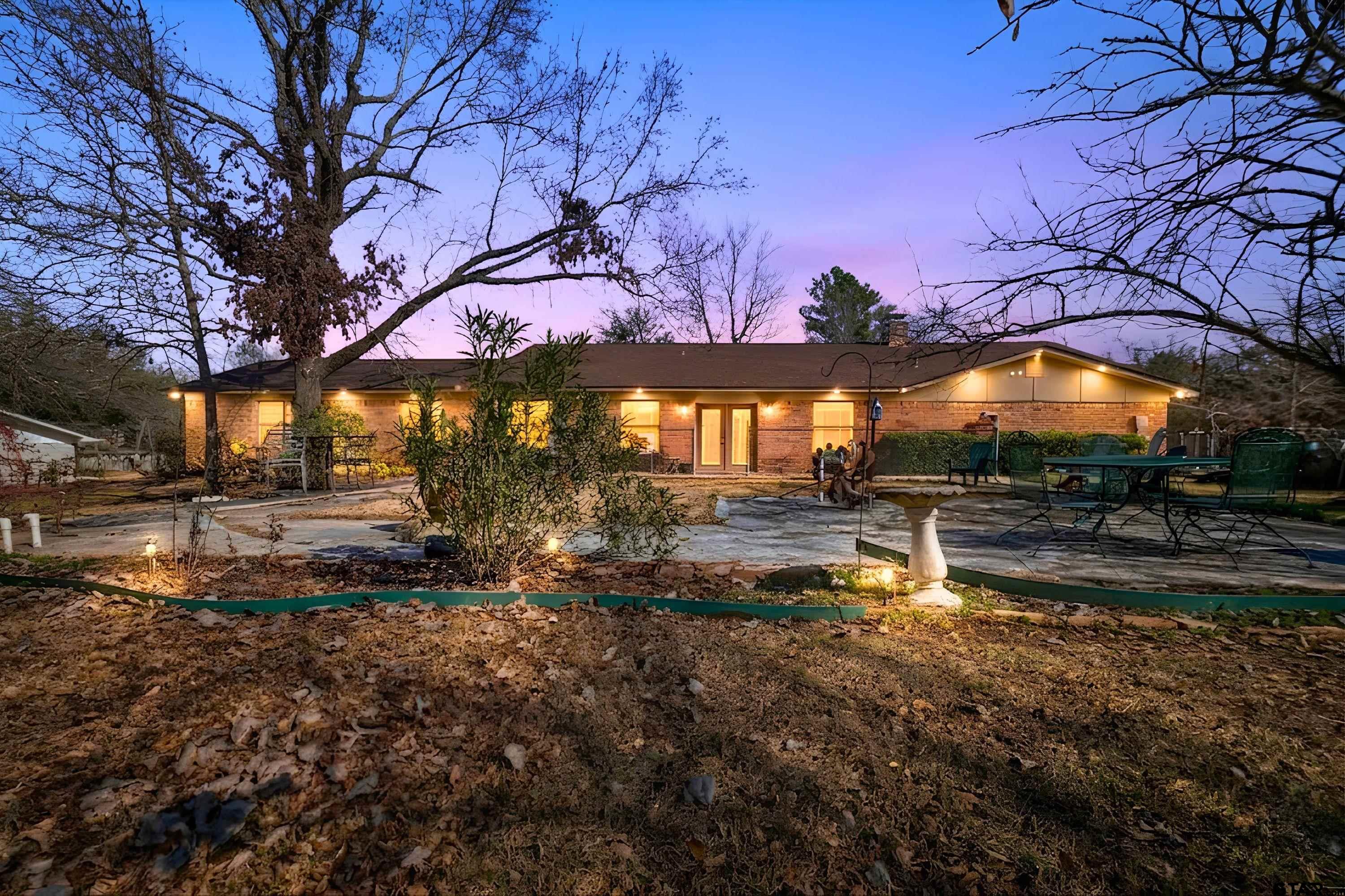 703 Amy Street