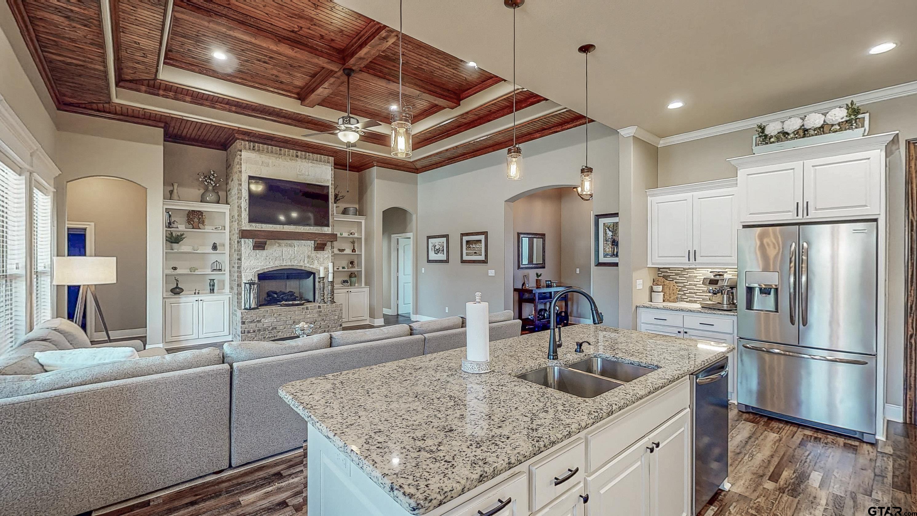 14540 Meadow Glen
