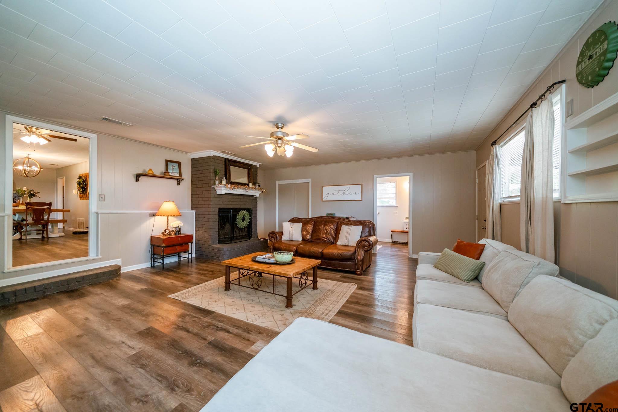 1511 Teachers Ridge Rd