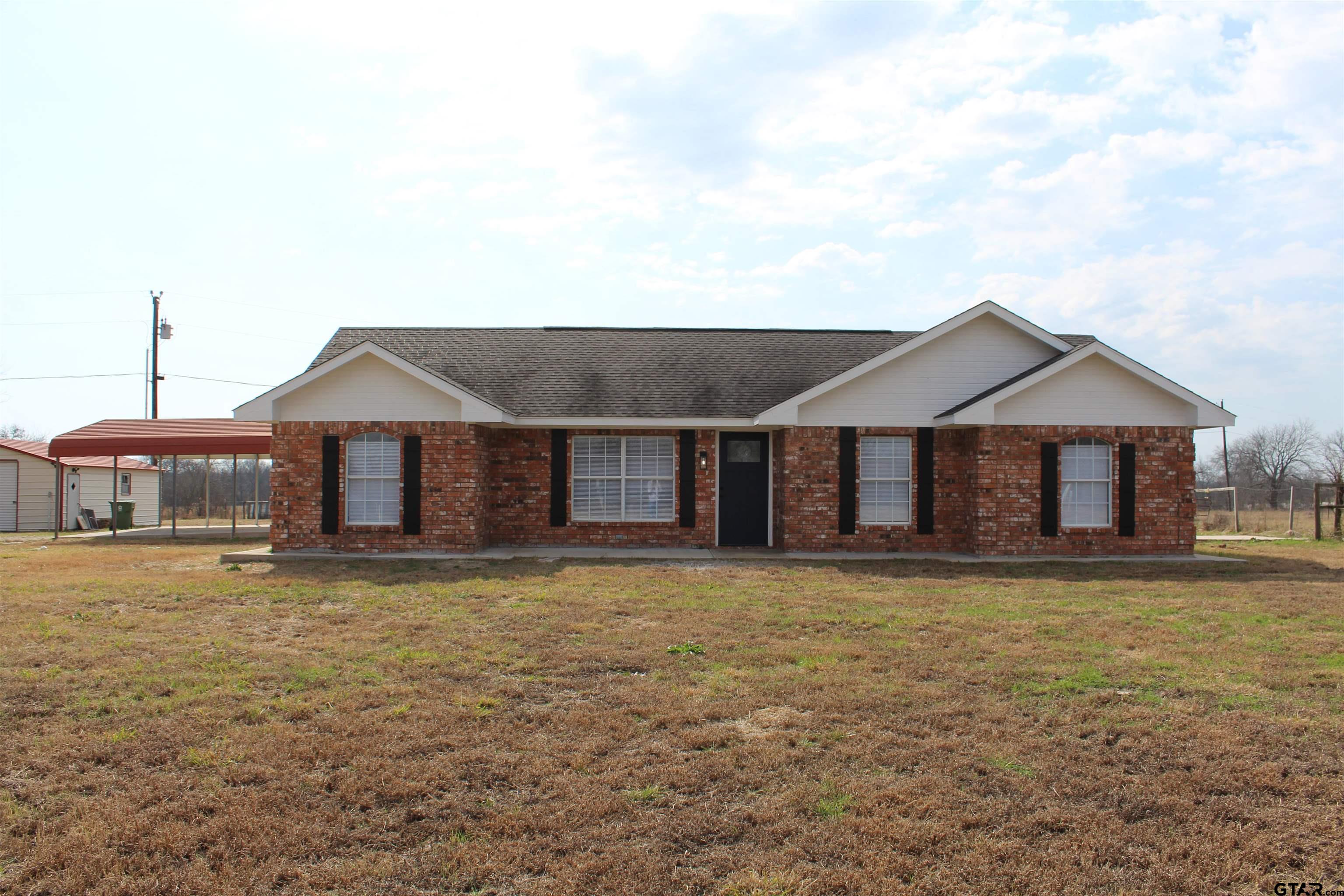 1526 County Road 4744