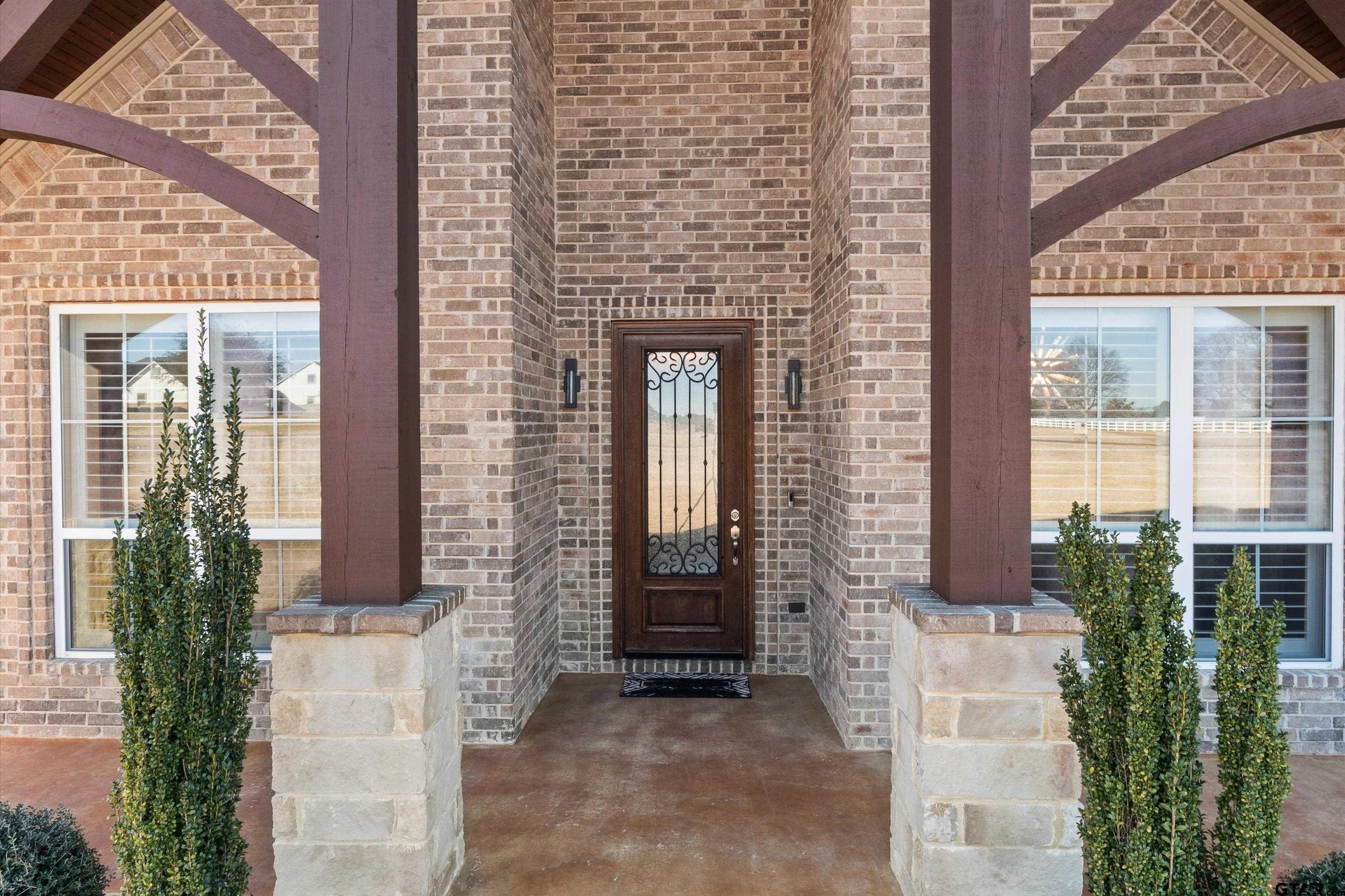 15671 Stallion Lake Blvd