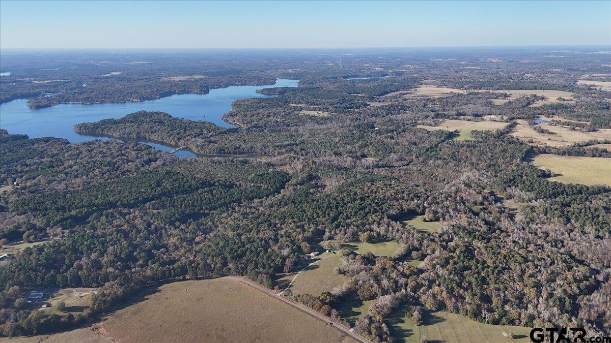 18727 County Road 2106