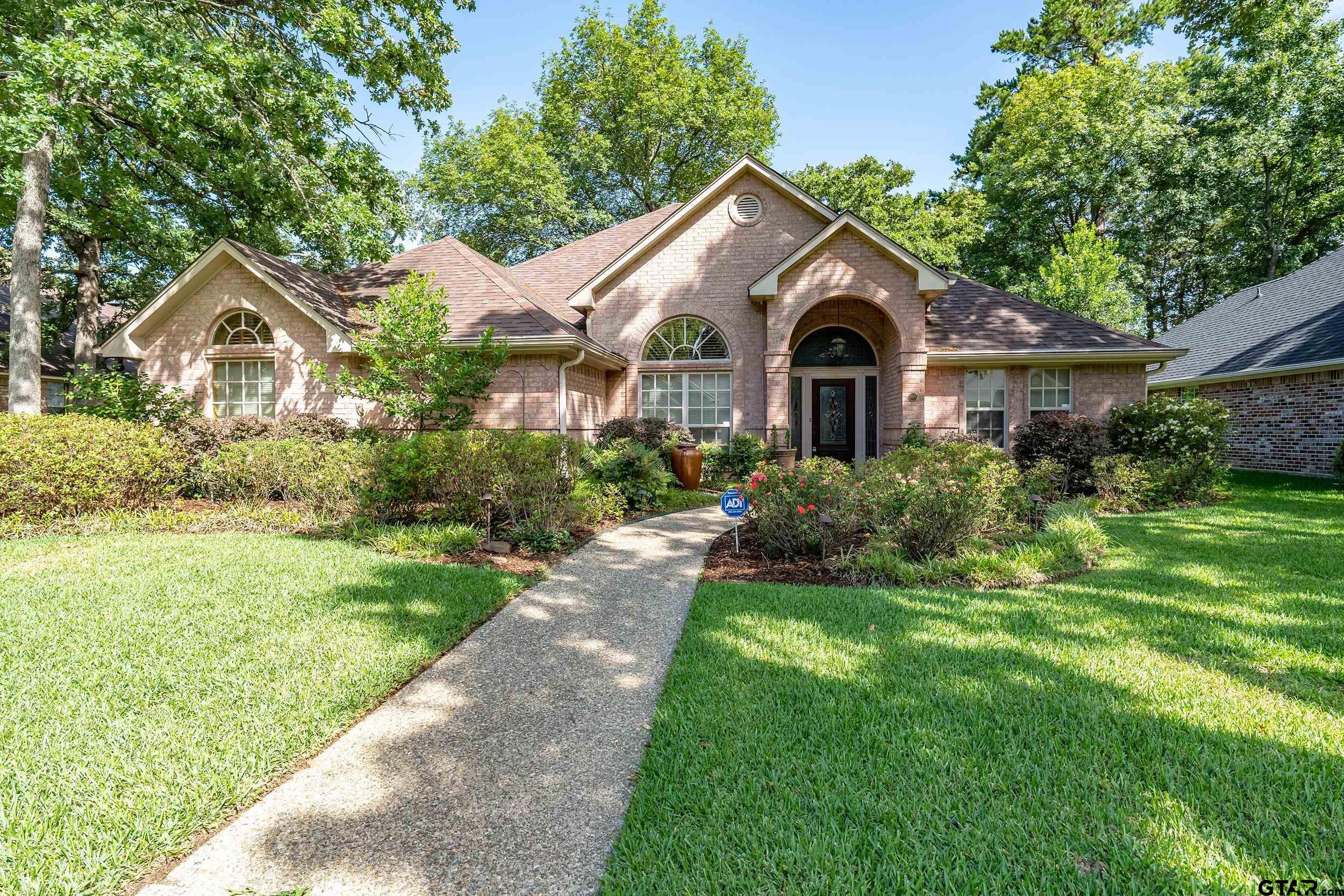 3406 Pebblebrook