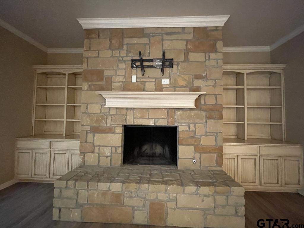 214 Rosebrook Circle