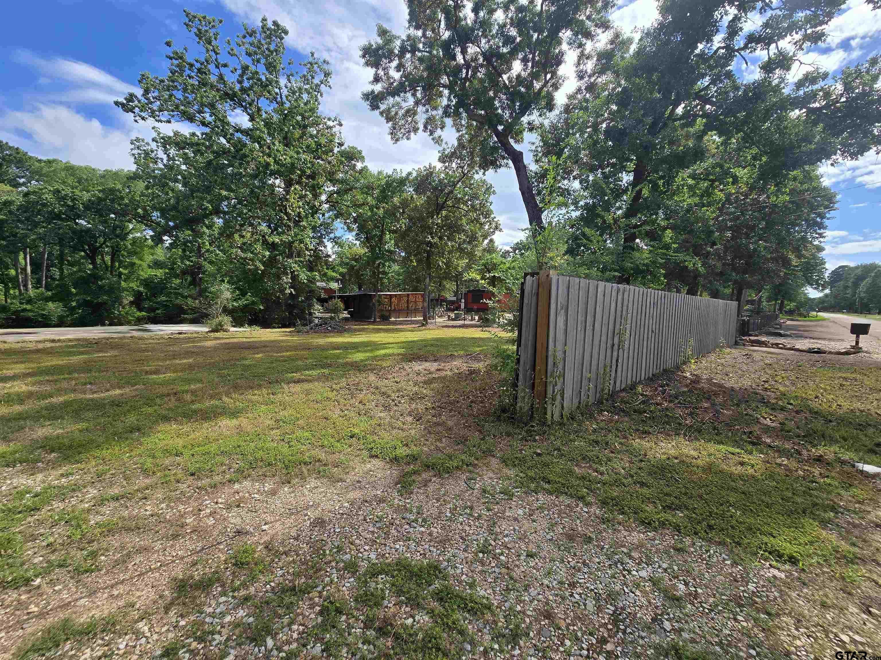 21264 Lauderdale Ln