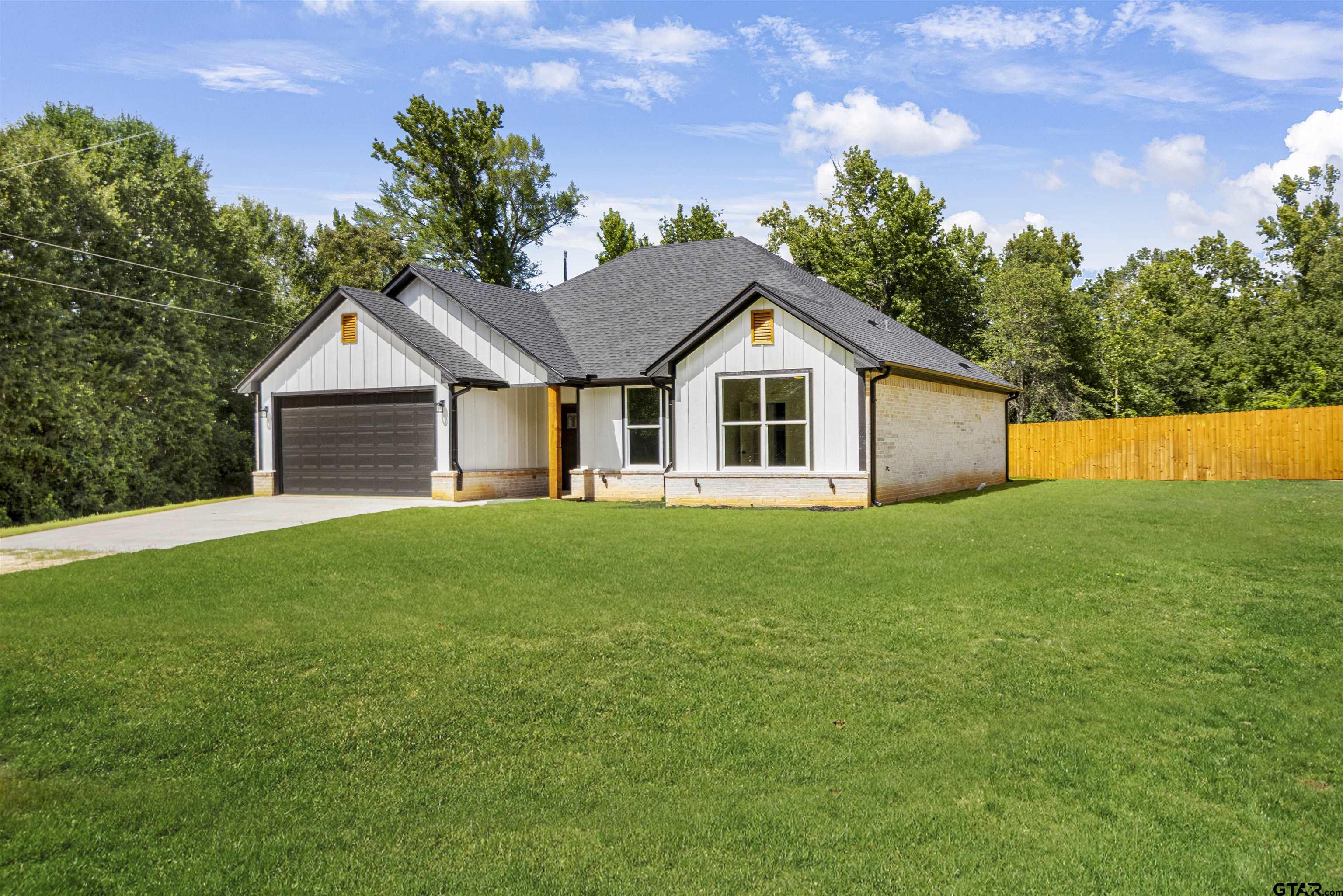 15807 County Road 294
