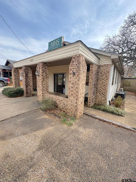 212 W Ninth Tyler TX 75701