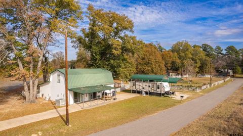 A home in Quitman