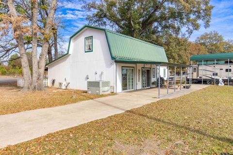 A home in Quitman