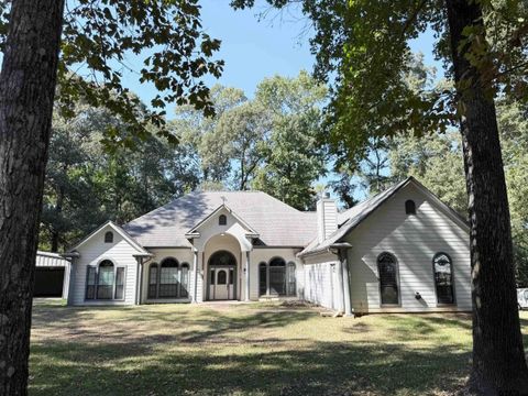 175 Hilltop Road Crockett TX 75835