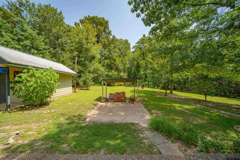 A home in Scroggins