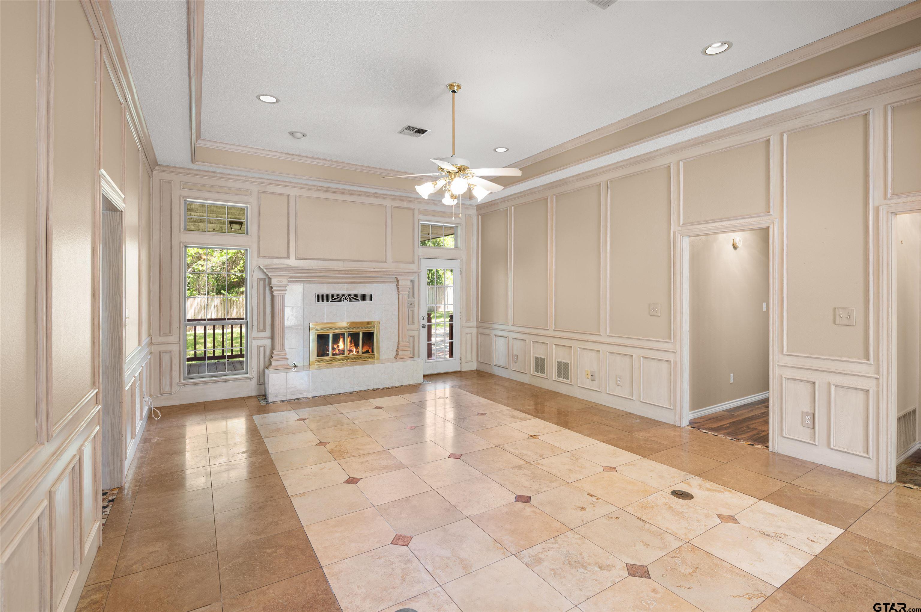 329 Hideaway Lane East