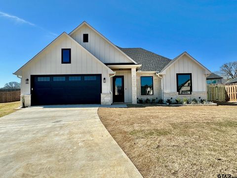1205 Seagull Cir. Whitehouse TX 75791