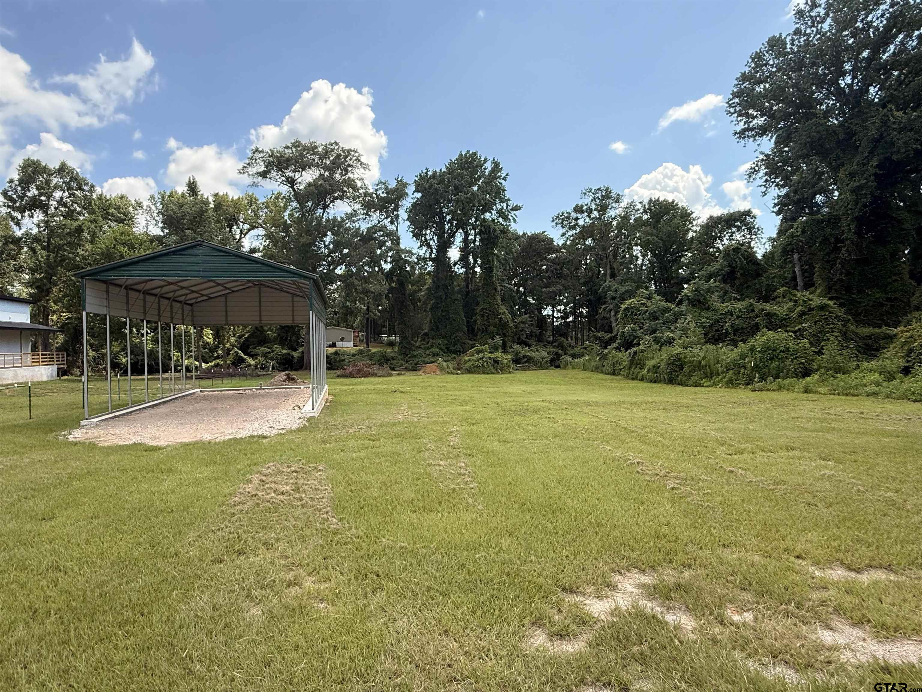 849 Red Bud Cir