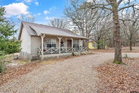 A home in Holly Lake Ranch