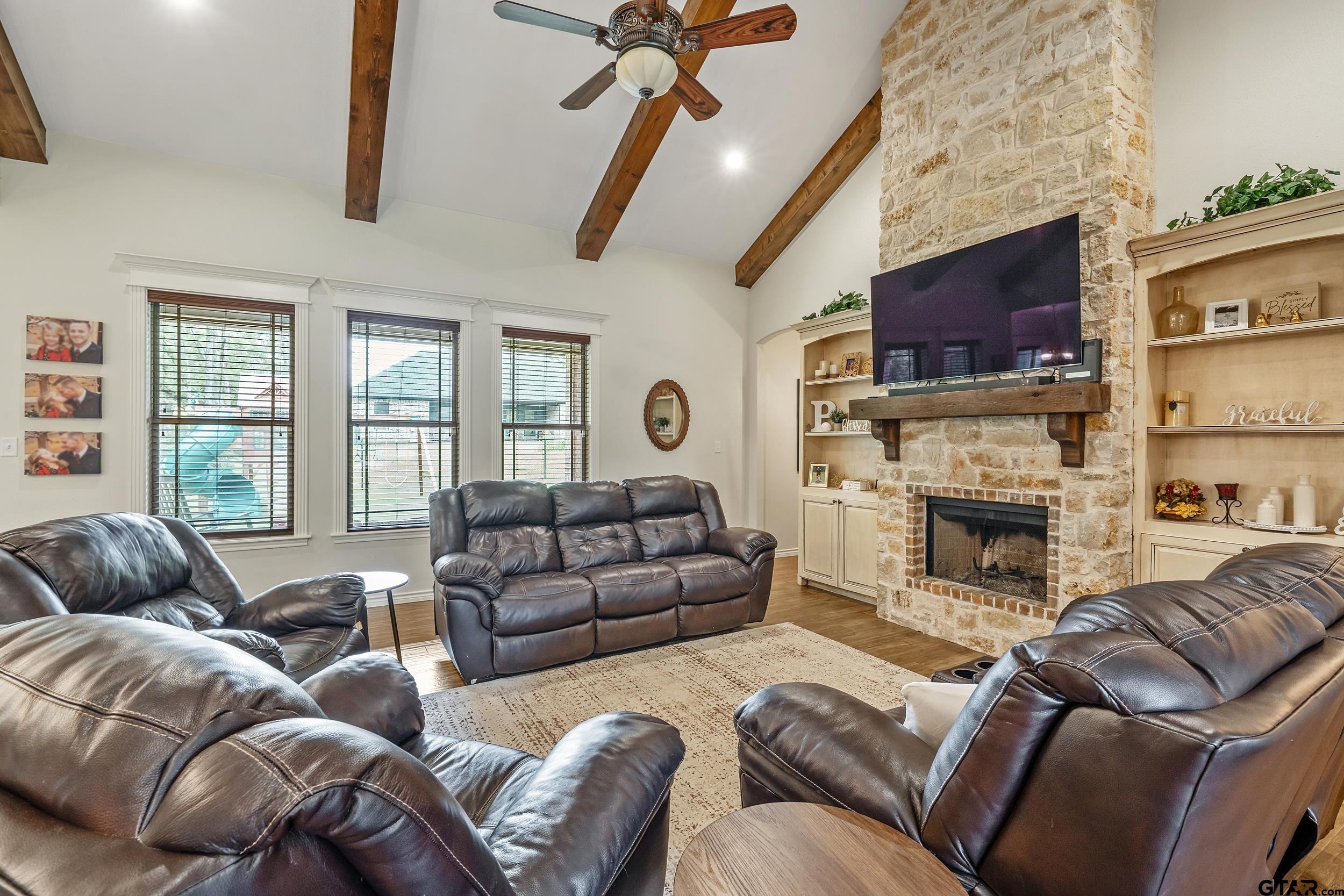 15874 Crazy Horse Dr