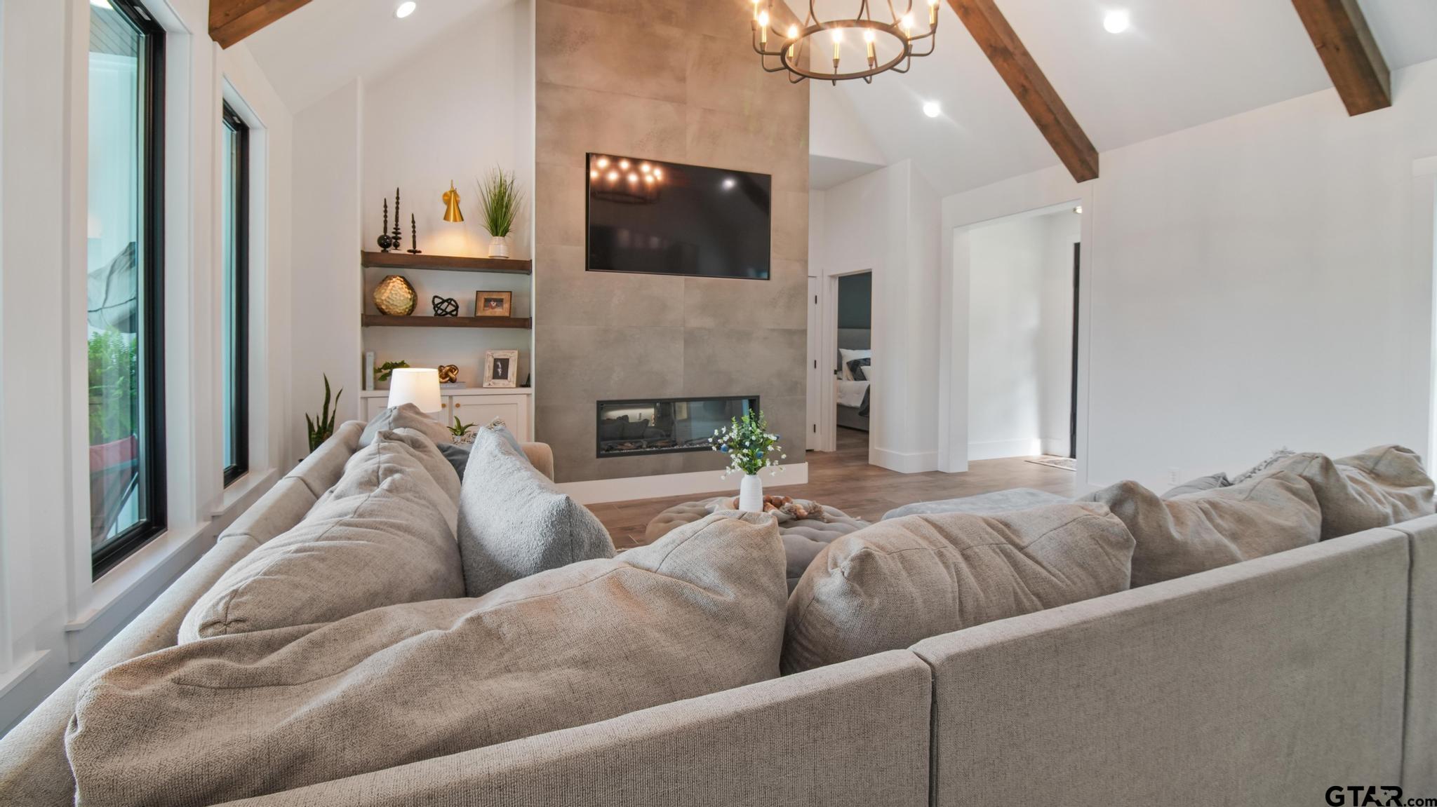 9290 Caddo Ridge Cv