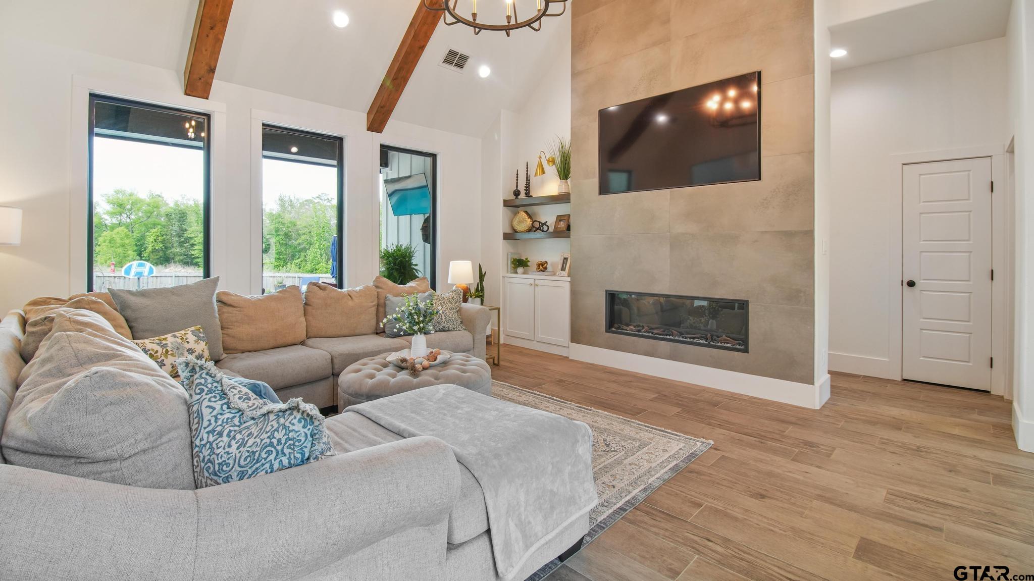 9290 Caddo Ridge Cv