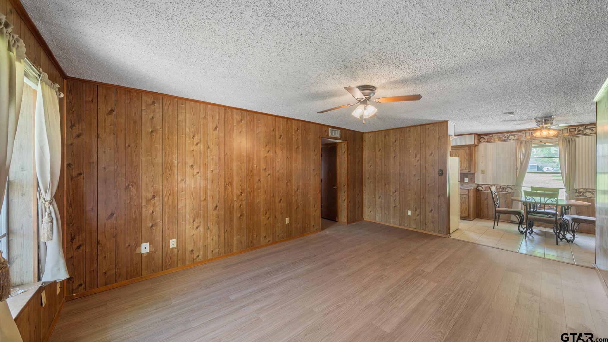 616 E HIGH