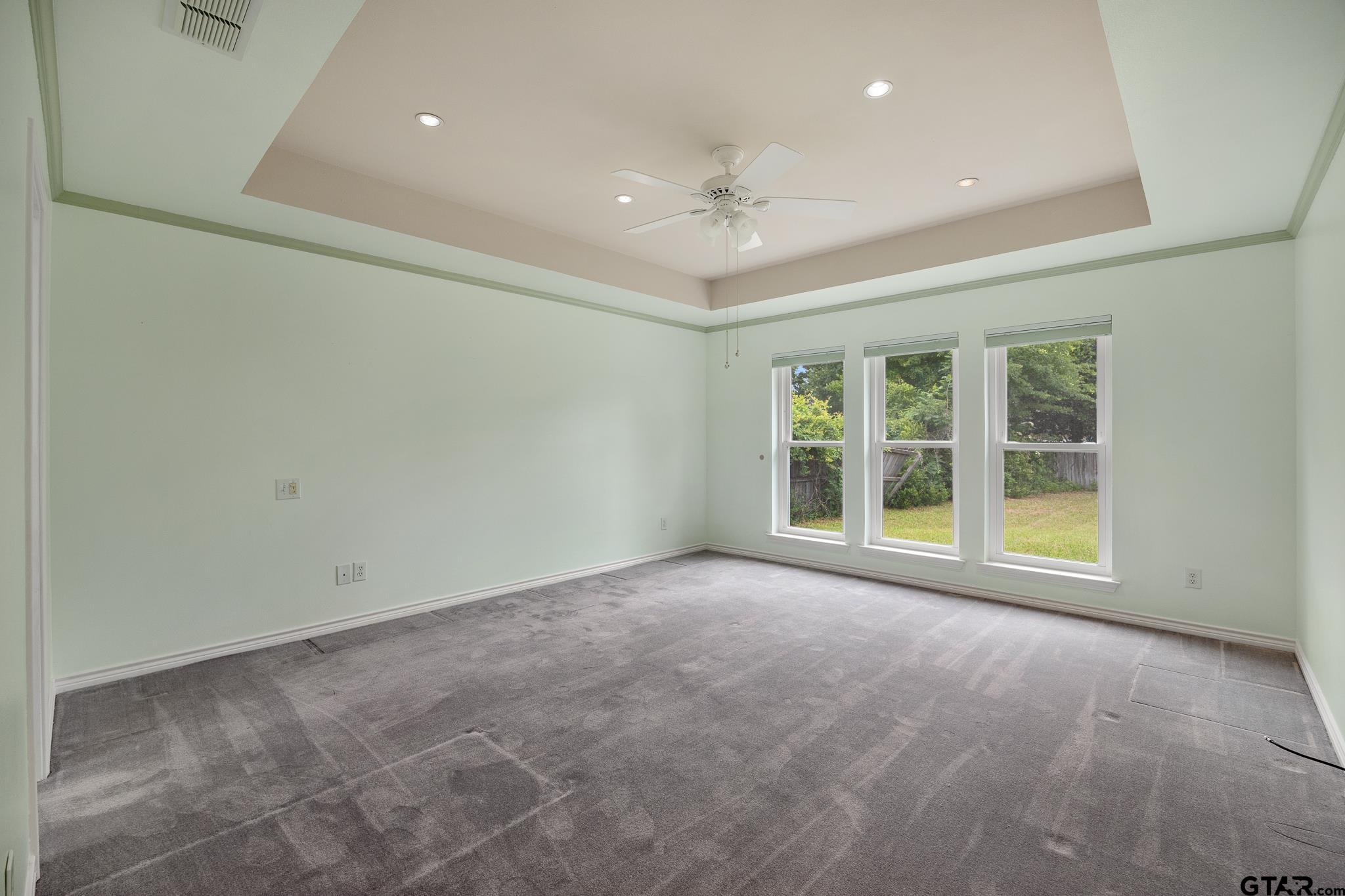 3302 Lexington