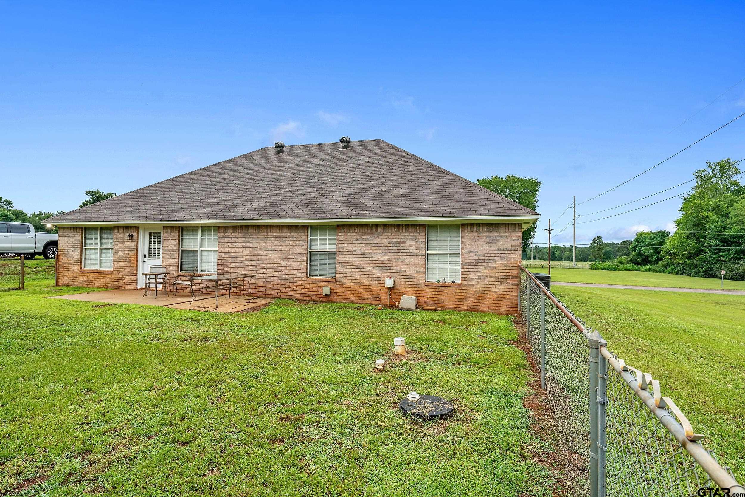 328 County Road 4220
