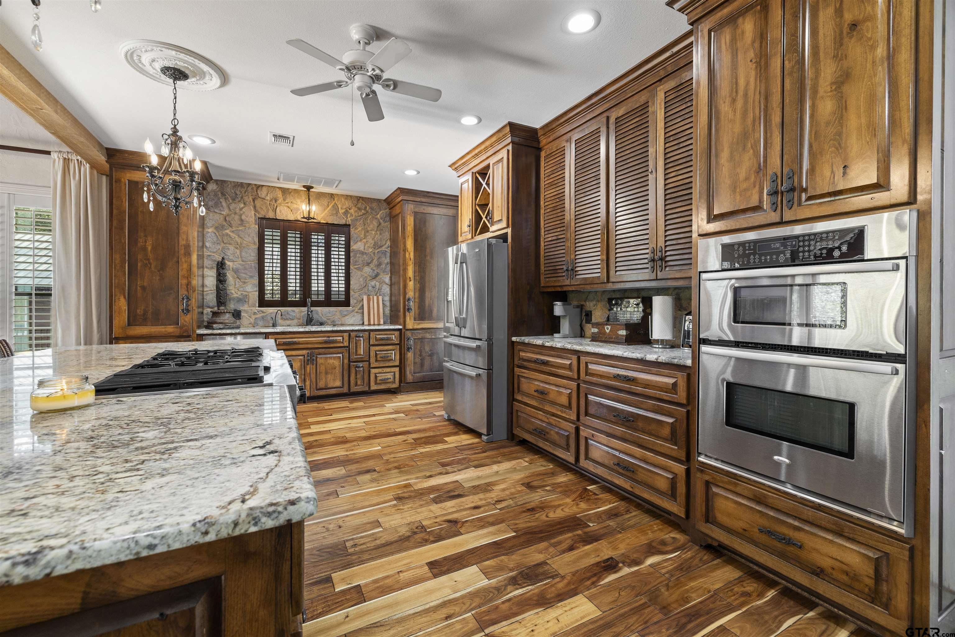 742 Private Road 7219