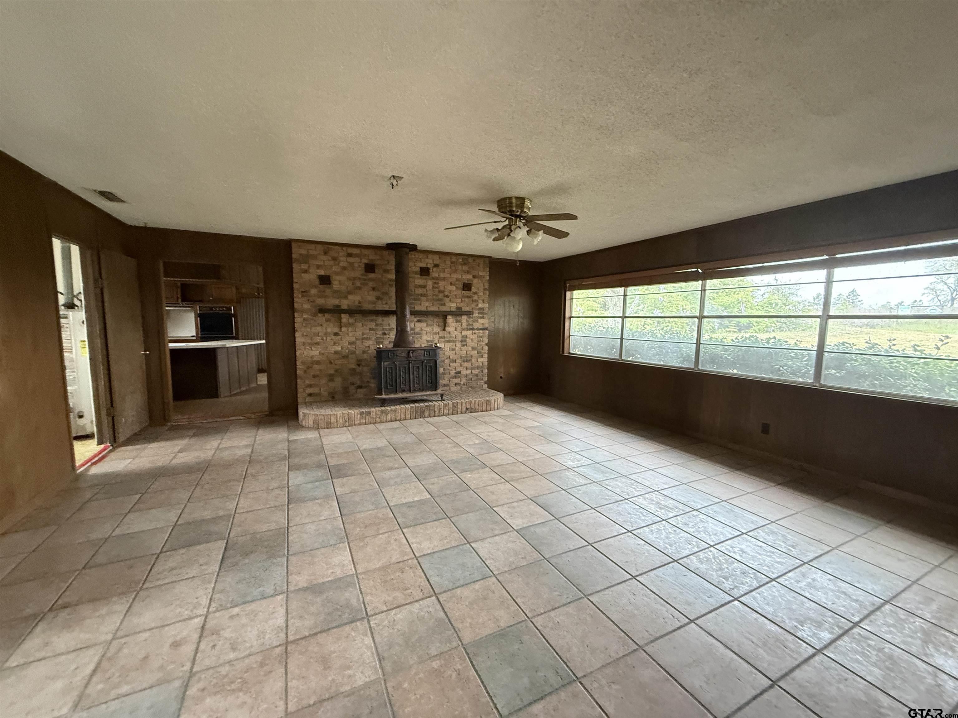 23205 County Road 2159