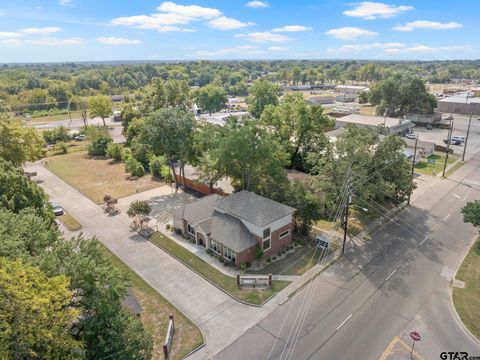 802 North Jefferson Mt Pleasant TX 75455