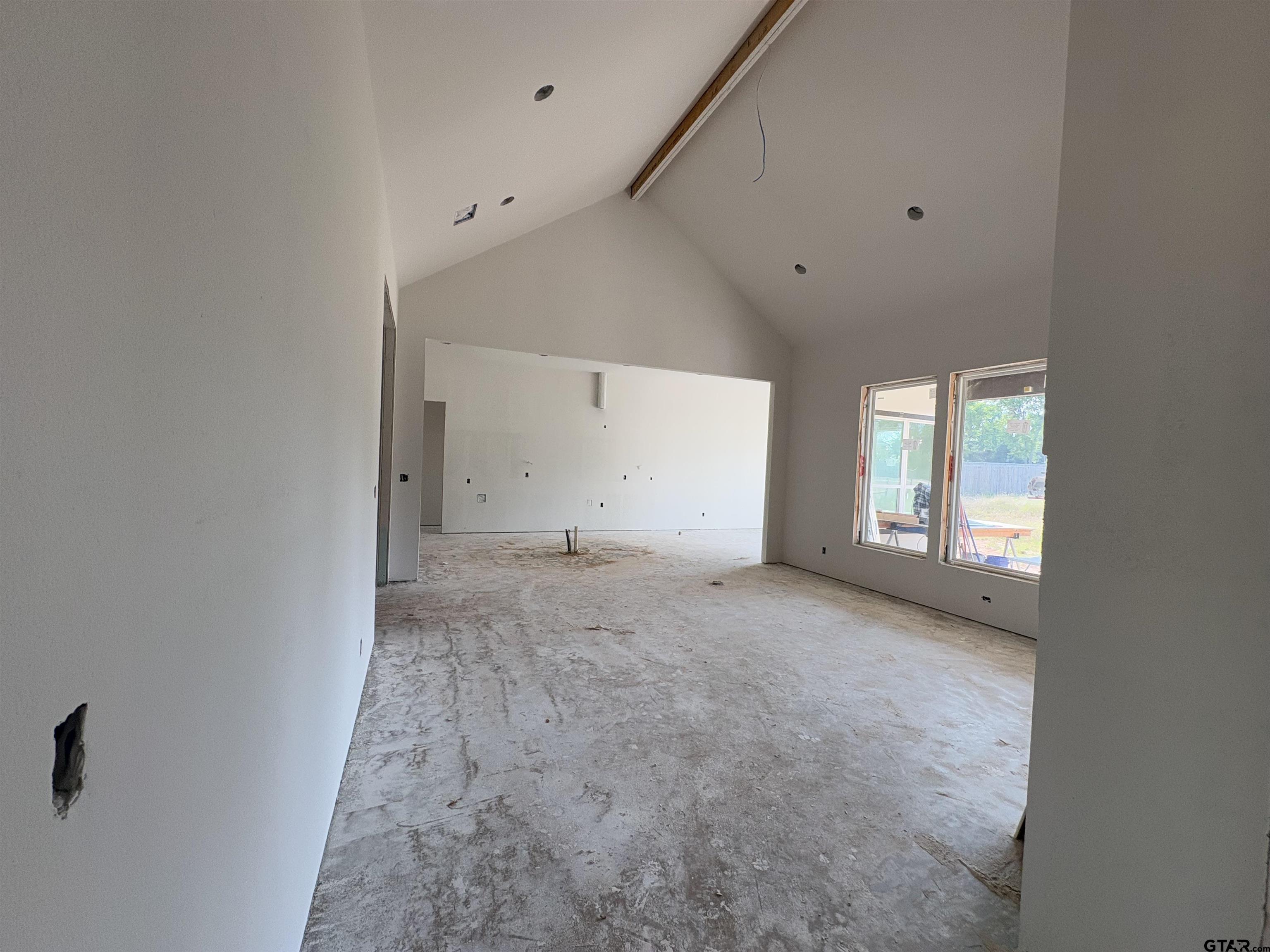 8532 Freestone DR