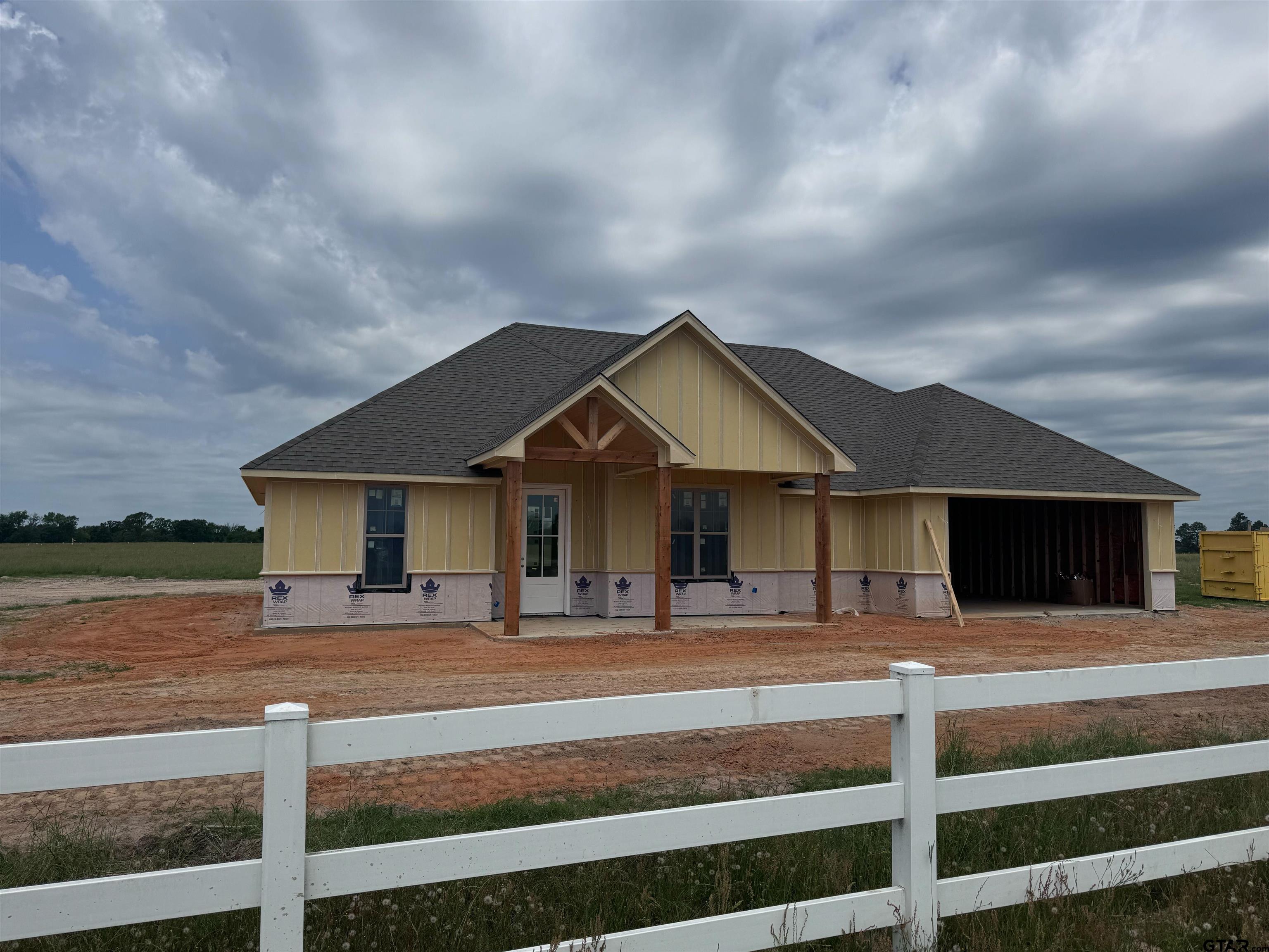16301 County Road 441