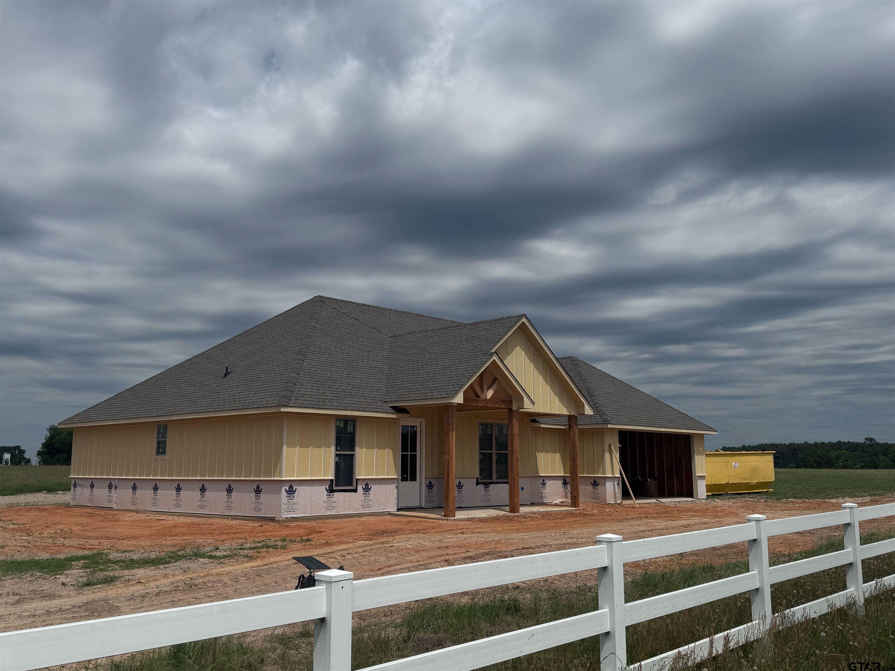 16301 County Road 441