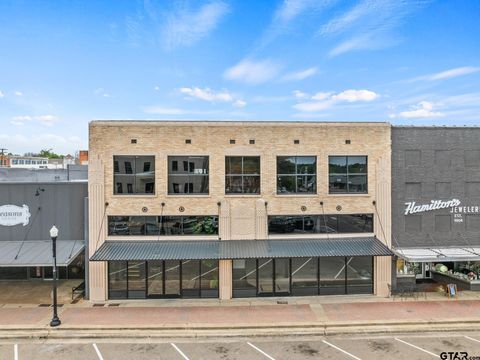 112 W 2nd Mt Pleasant TX 75455