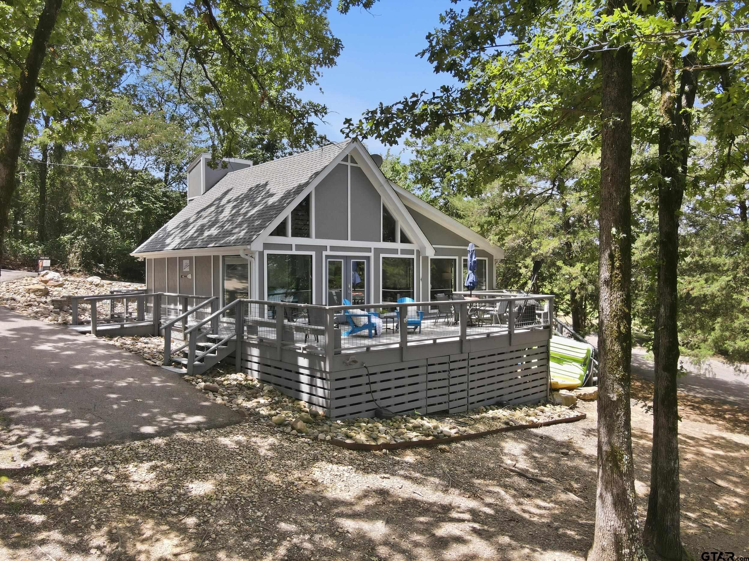 108 E Barker Creek Dr