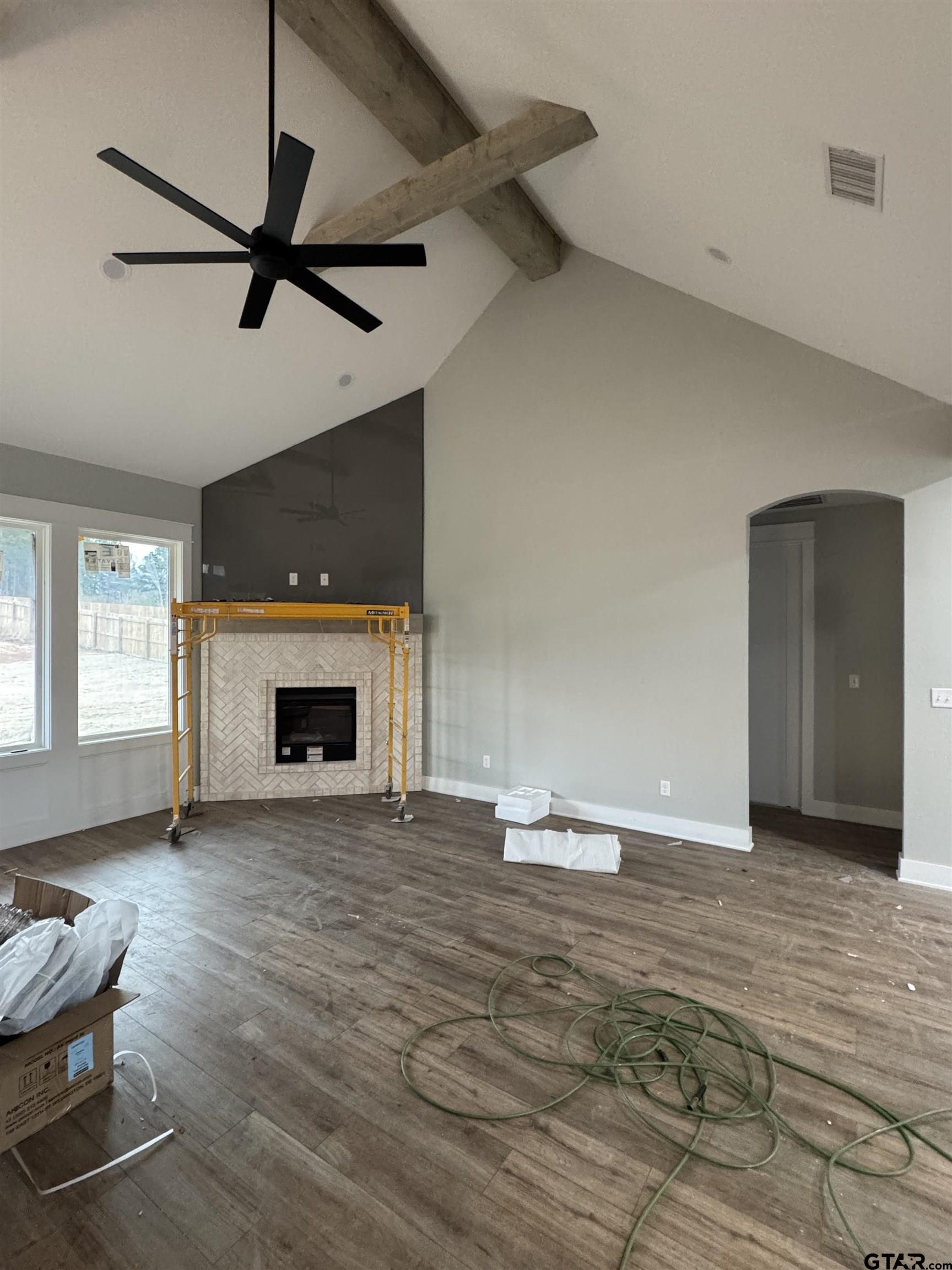 2067 County Road 2138