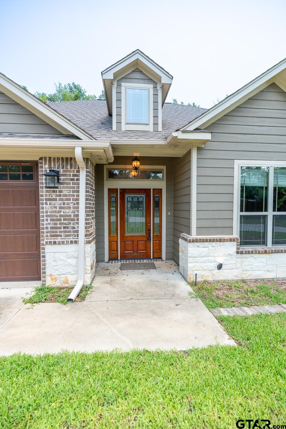 401 Rosebrook Cir